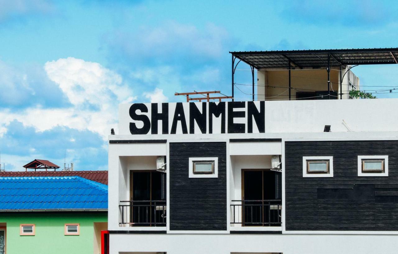 Shanmen Art House Phuket Patong Екстериор снимка
